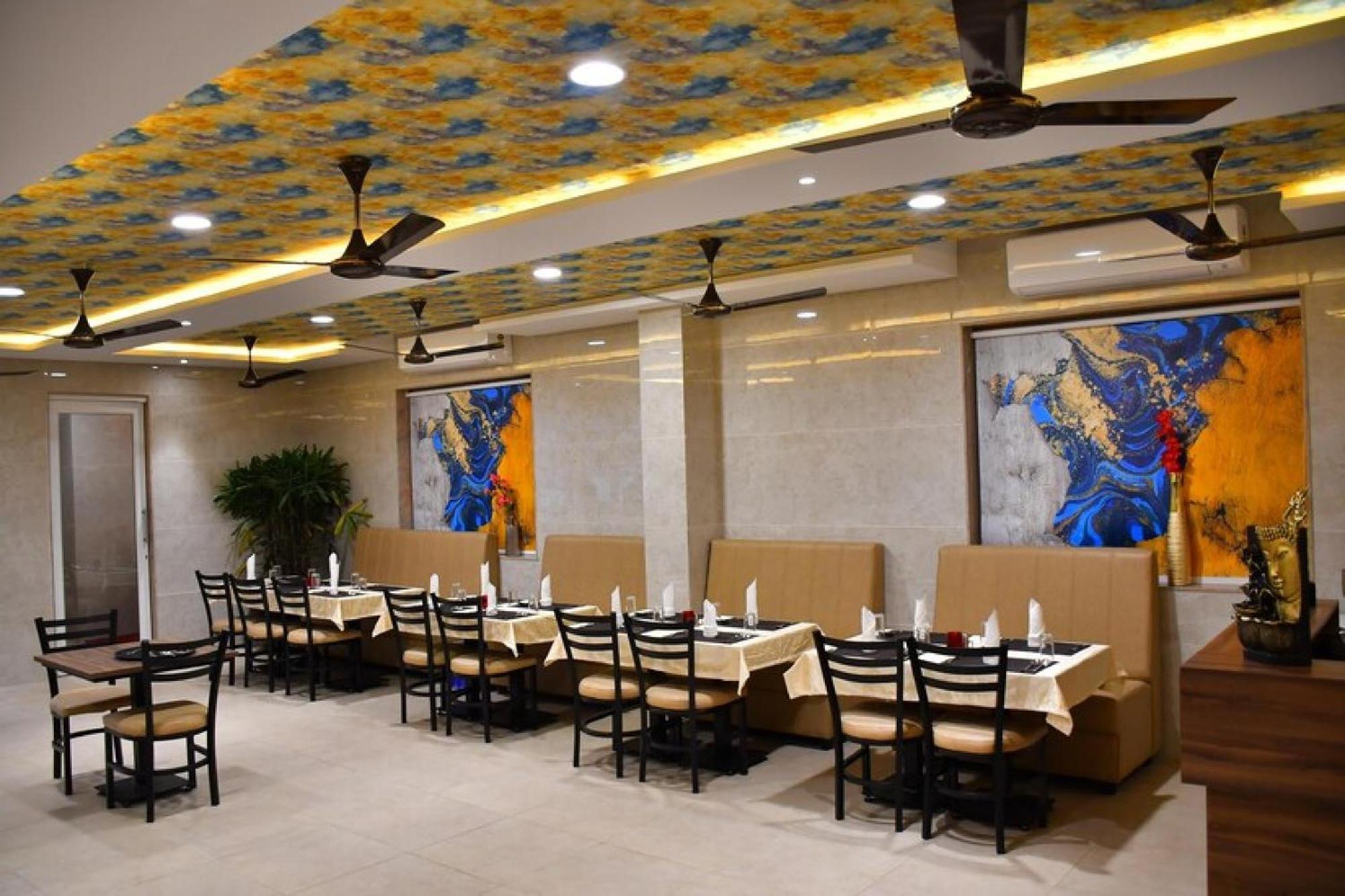 Residenza Adhikrishna Arcade Hotel Erode Exterior foto